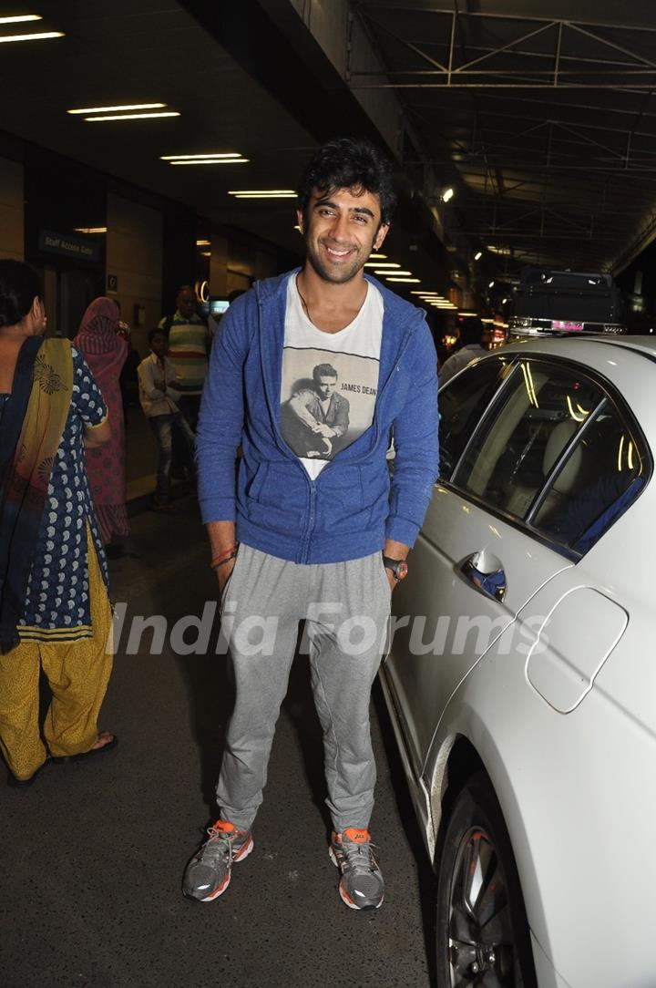 Amit Sadh was at Mumbai Airport leaving for SAIFTA