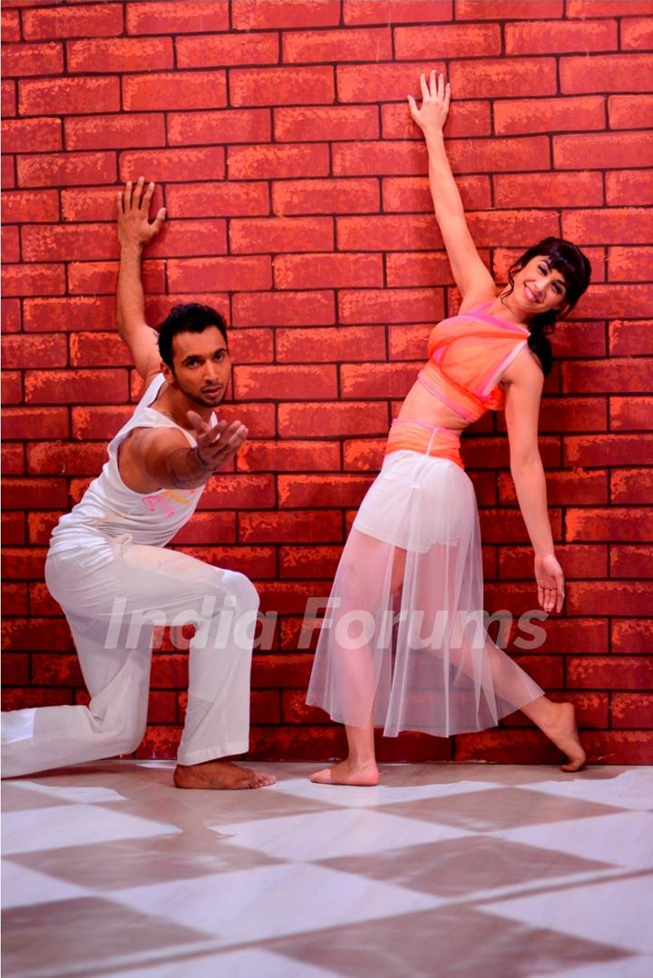 Lauren and Punit during a performance on Jhalak Dikhla Jaa