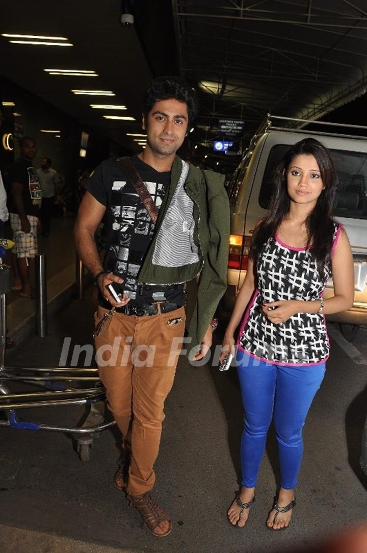 Ankit Gera and Adaa Khan at Mumbai Airport leaving for SAIFTA