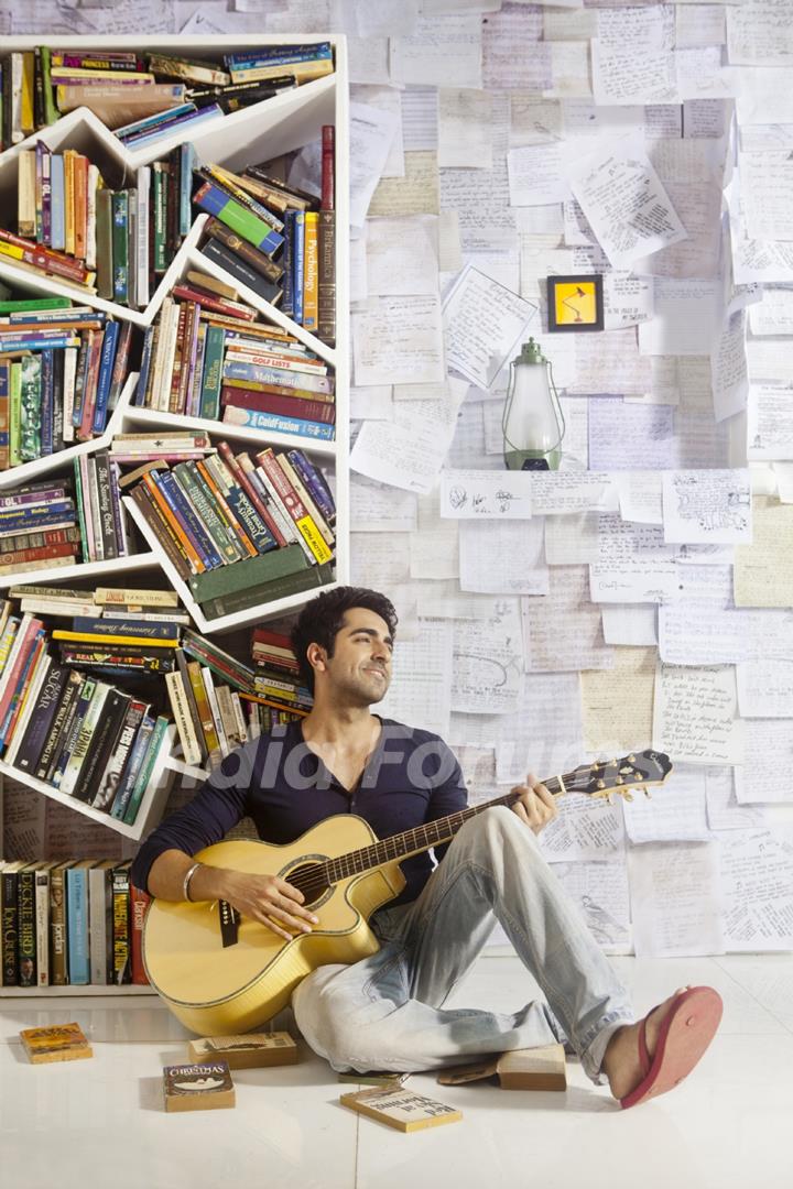 Ayushmann Khurrana from his music single 'O Heeriye'