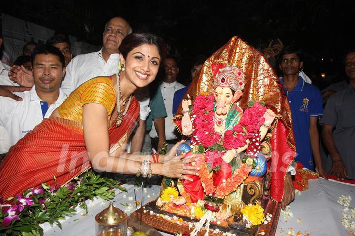 Shilpa Shetty during Ganpati Visarjan