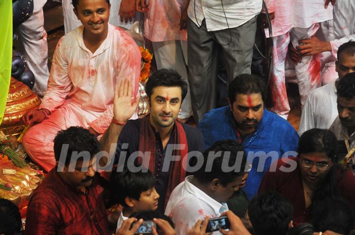 Ranbir Kapoor and Shankar Mahadevan were seen together at LALBAGHCHA RAJA