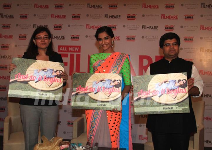 Anupama Bhalla, Sonam Kapoor & Jitesh Pillaai at the Filmfare makeover issue launch