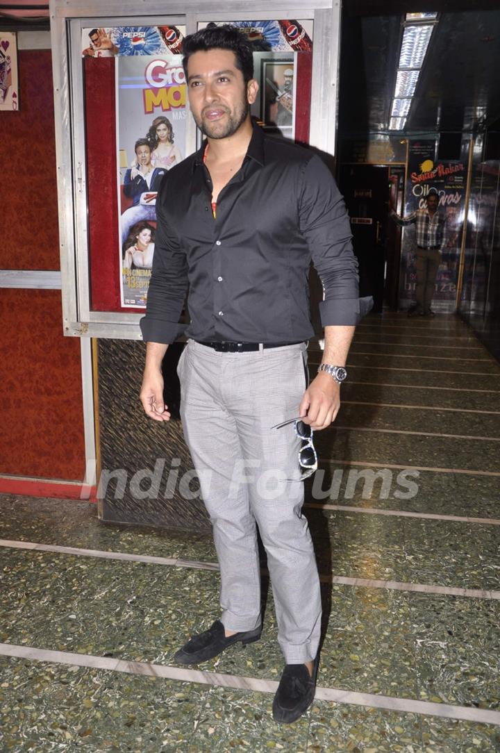 Aftab Shivdasani visited Gaeity Galaxy Cinema Halls