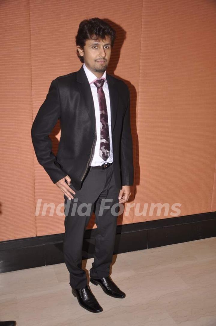 Sonu Nigam at the Giants International Annual Awards