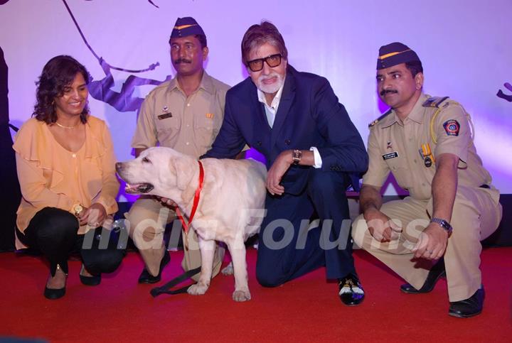 Amitabh Bachchan at the Pawsitive People's Awards