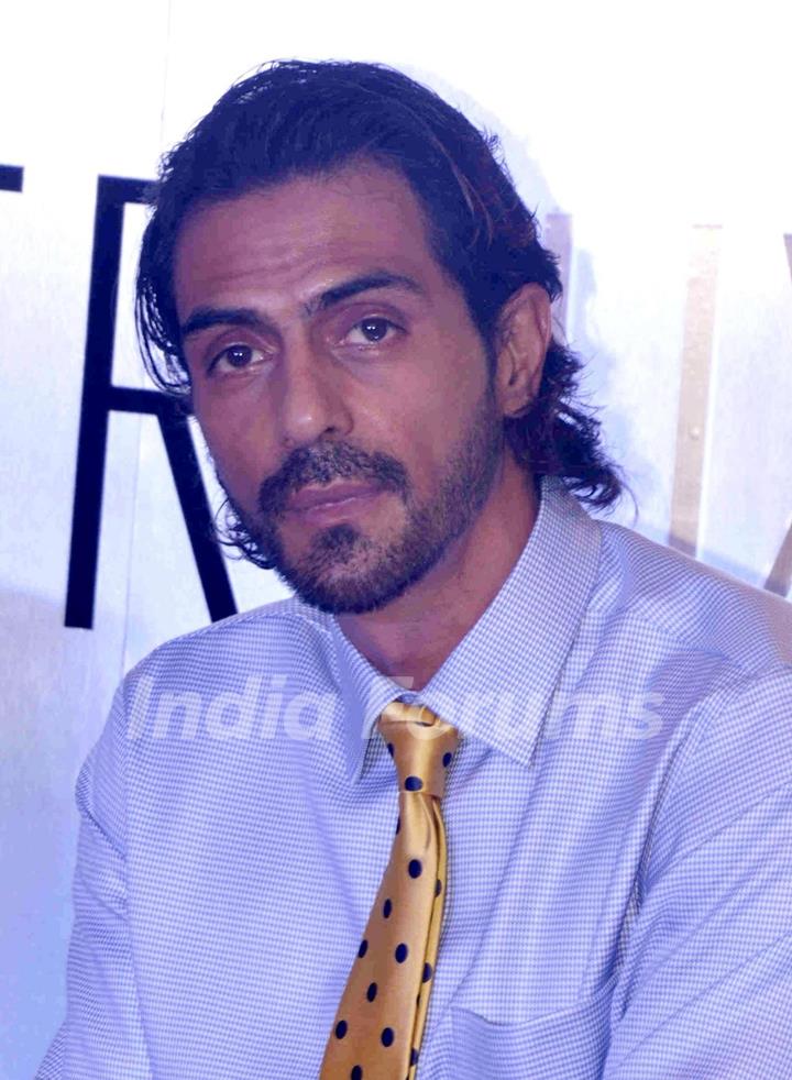 Arjun Rampal launches Arrow's stitchless shirt