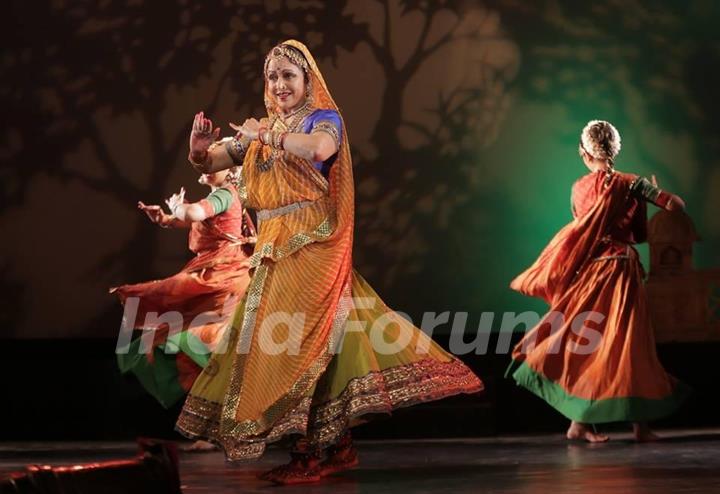 Hema Malini's dance performance in Kolkata