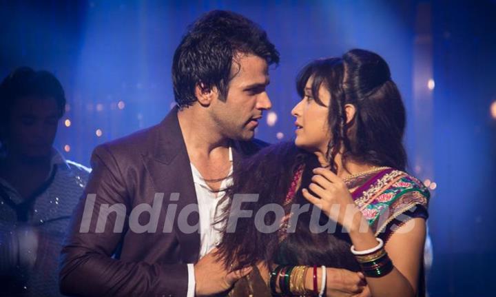 Asha Negi and Rithvik Dhanjani