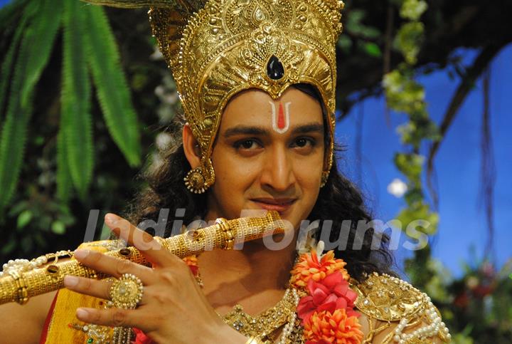 Saurabh Raaj Jain as Krishna