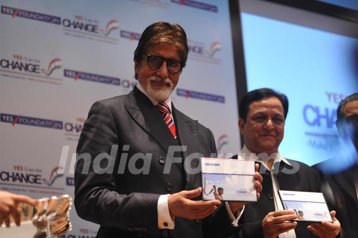 Amitabh Bachchan at the inauguration of 'Yes! I am the Change' Film Festival