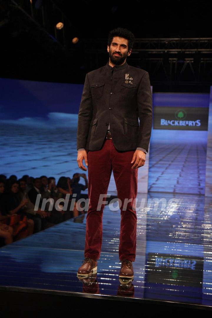 Aditya Roy Kapoor was seen walking the ramp at the Blackberrys Sharp Nights 2013
