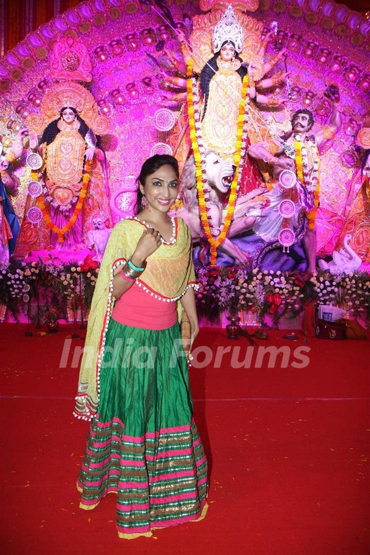 Mouli Ganguly at Bombay Sarbojanin Durga Puja