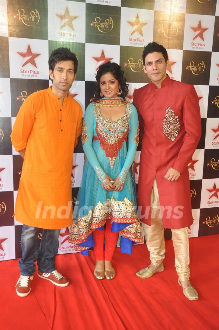 Nakuul Mehta, Ishita Dutta and Vipul Gupta at the Star Plus Diwali TV show