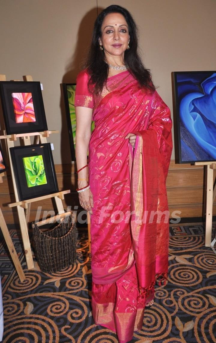 Hema Malini inaugurates Art and Couture exhibition Sarvam Shashvatam