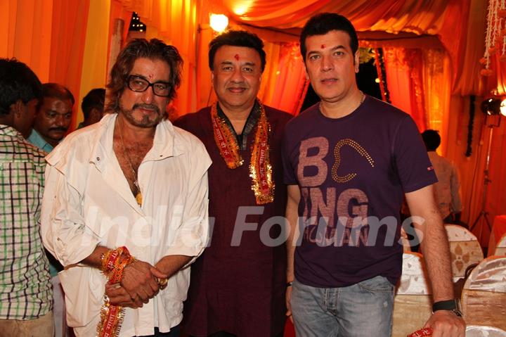 Shakti Kapoor, Anu Malik and Aditya Pancholi attend a Mata ki Chowki