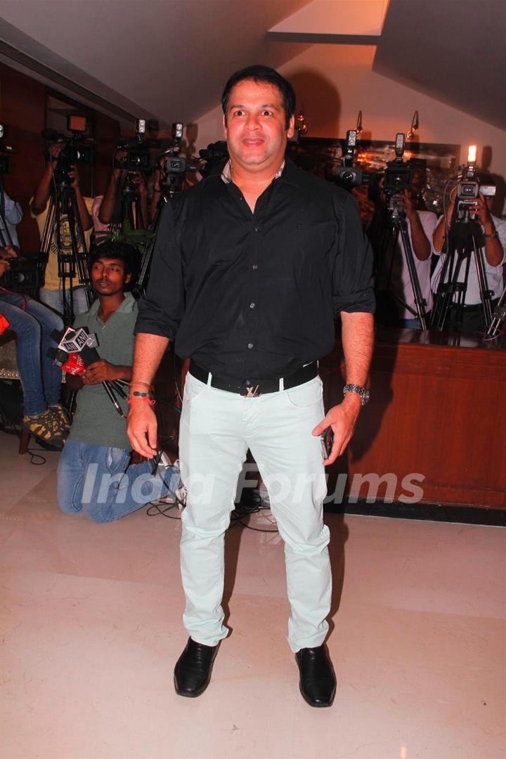 Suresh Menon at the Grand Masti Success Party