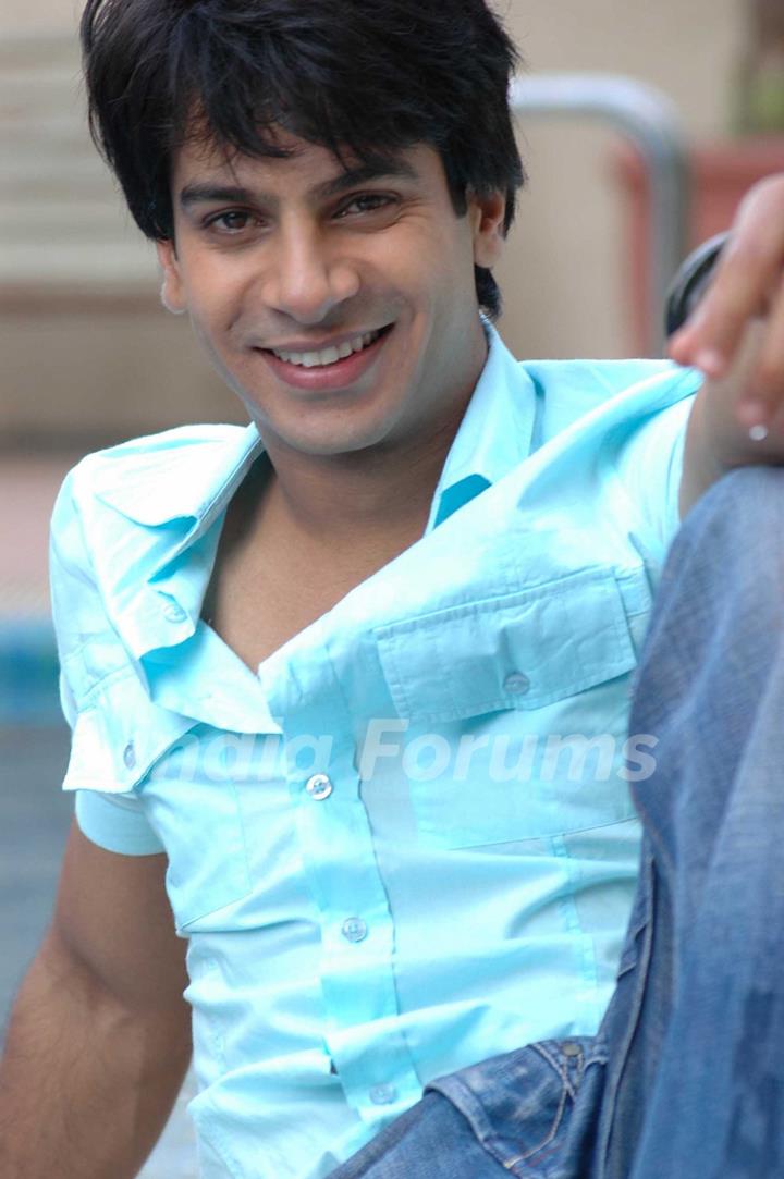 Karan Mehra