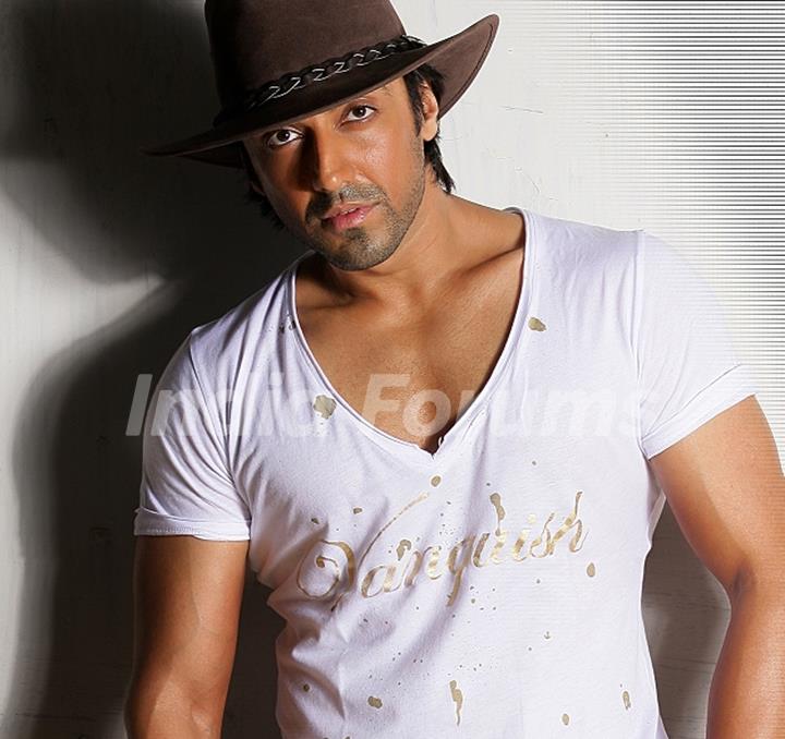 Ashish Chowdhry