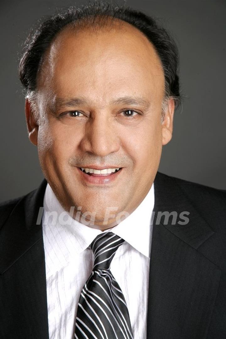 Alok Nath