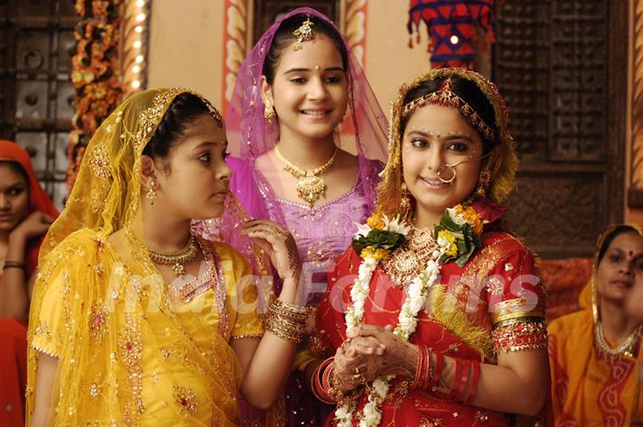 Anandi, Champa and Phooli in the show Balika Vadhu