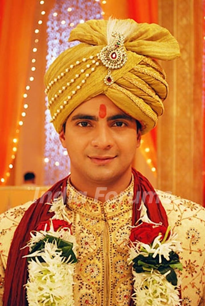 Karan Mehra