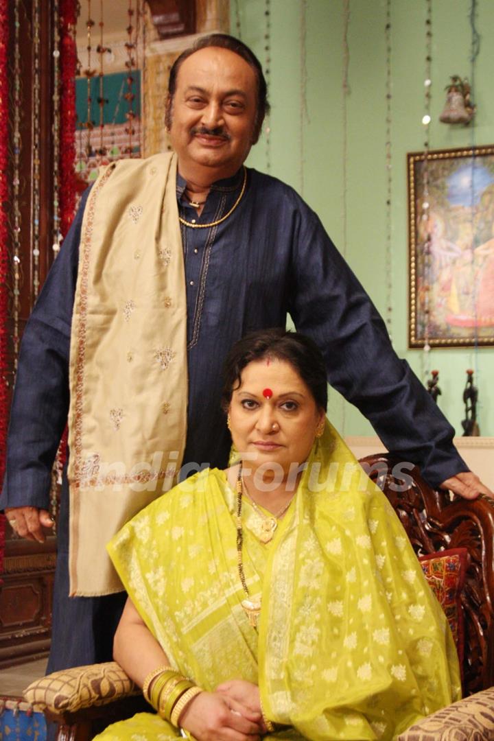 A still image of Shreekant Soni and Zankhana Sheth