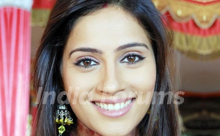 Kanchi Kaul as soni