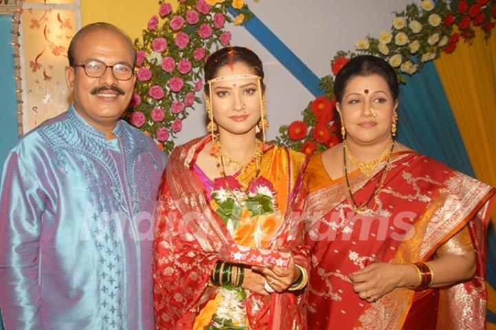 Archana with her Aayi and Baba