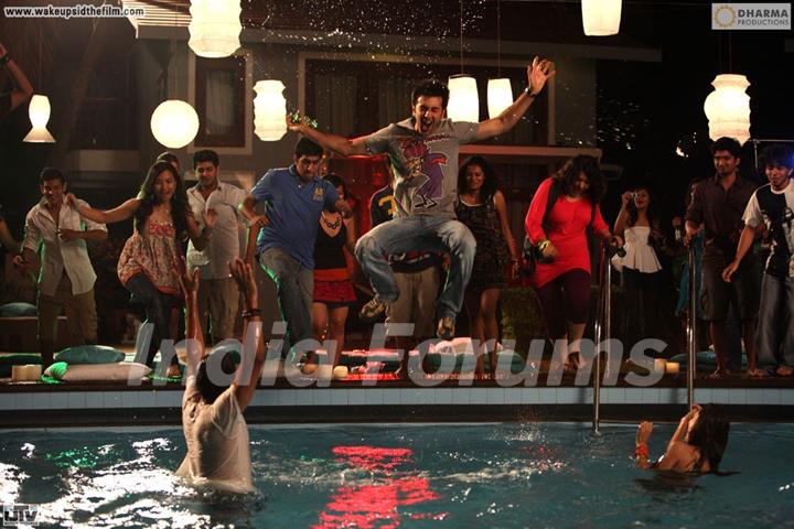 Ranbir Kapoor jumping in swimming pool