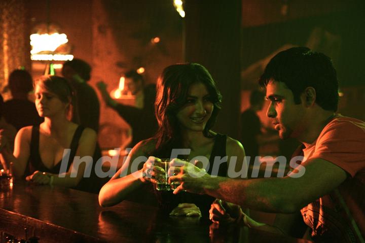 Emraan Hashmi and Soha Ali Khan still image