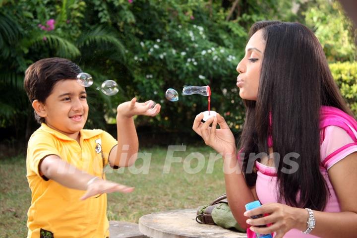 A still of Ayesha and Nihal