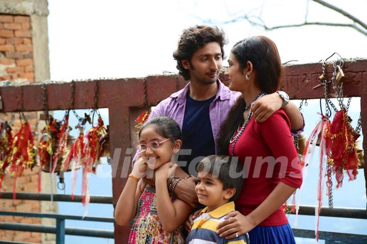 Kunal Karan Kapoor, Ashnoor Kaur, Aakanksha Singh and Shivansh Kotia