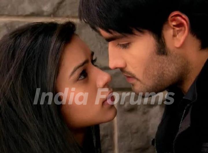 Vivian Dsena and Sukirti Kandpal