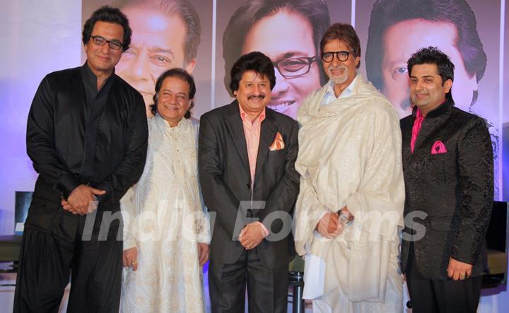 &quot;Destiny&quot; A momentous album launched by Amitabh Bachchan