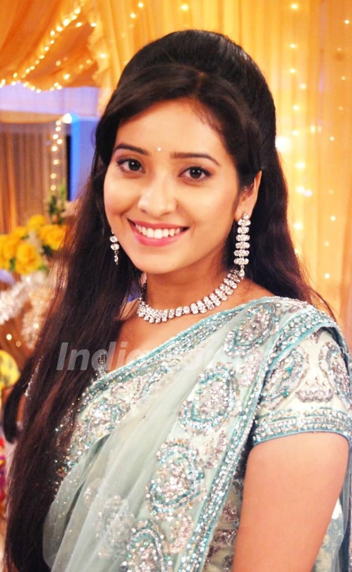 Asha Negi