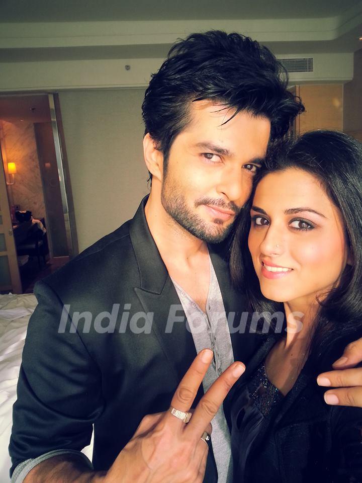 Riddhi Dogra Vashisth with Raqesh Vashisth