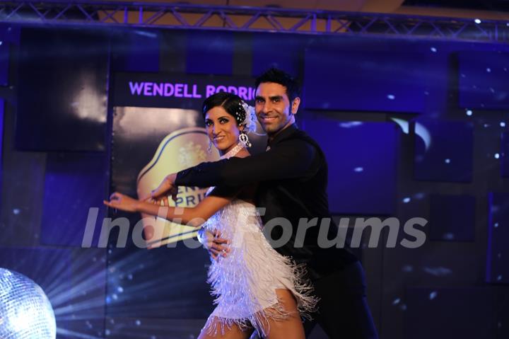 sandip Soparkar and Jessy Randhawa perform at the Blenders Pride Fashion Tour