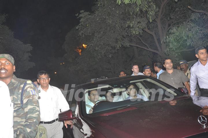 The Ambanis arrive at Sachin Tendulkar's Grand Party