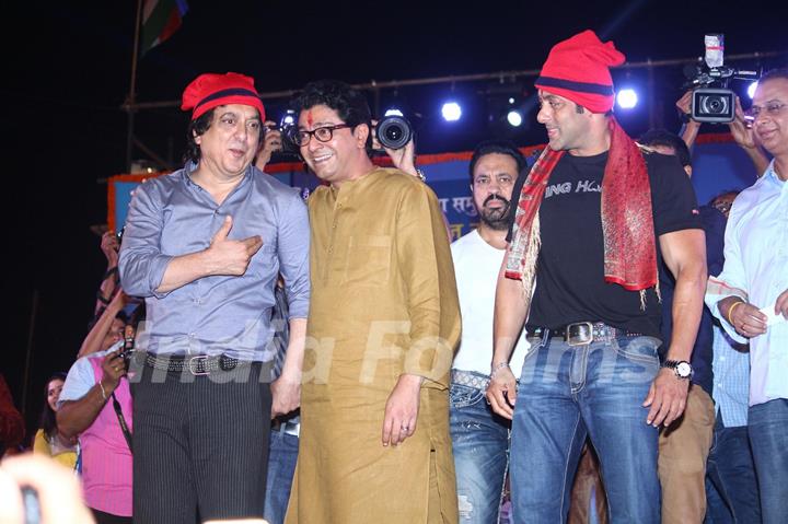 MNS chief Raj Thackeray and Actor Salman Khan inaugurated the Koli Mahotsav