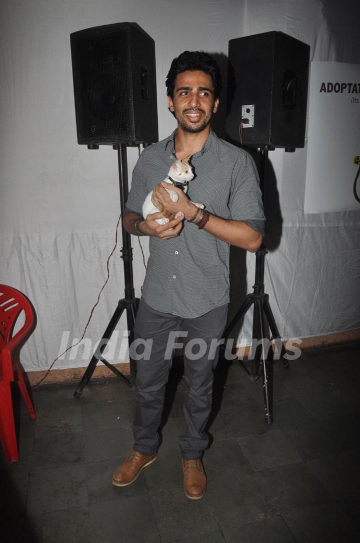 Gulshan Devaiah attended the Pet Adoption 2013