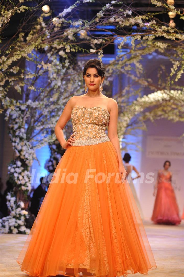 Aamby Valley India Bridal Fashion Week 2013