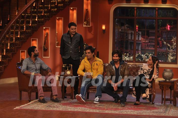 Promotion of R....Rajkumar on Comedy Nights with Kapil