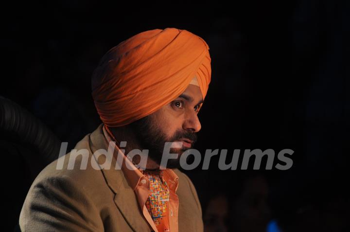 Navjot Singh Sidhu on Comedy Nights with Kapil