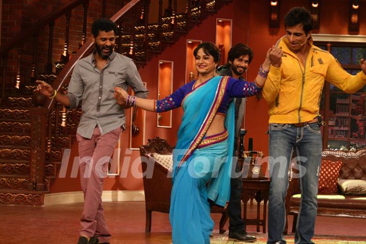 Pradhu Dheva, Upasana Singh and Sonu Sood perform on Comedy Nights with Kapil