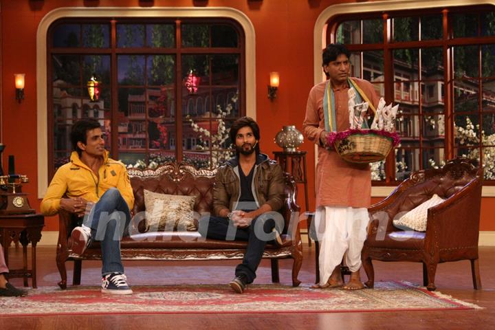 Promotion of R....Rajkumar on Comedy Nights with Kapil