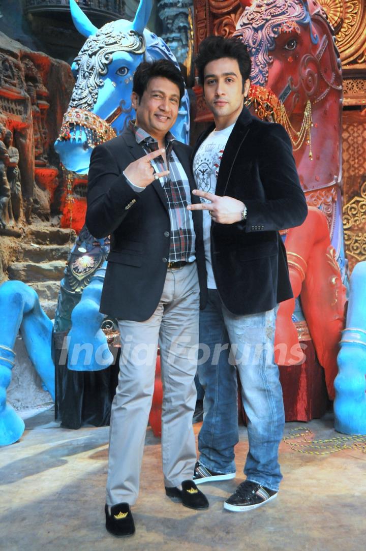 Shekhar and Adhyayan Suman Promote Heartless on Comedy Circus Ke Mahabali