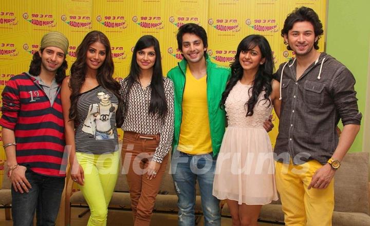 Promotion of Yaariyan at Radio Mirchi