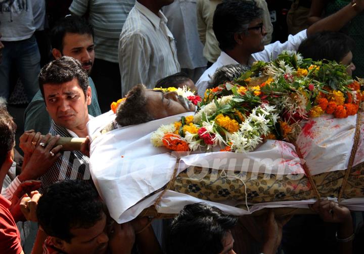 Vinay Apte's Funeral