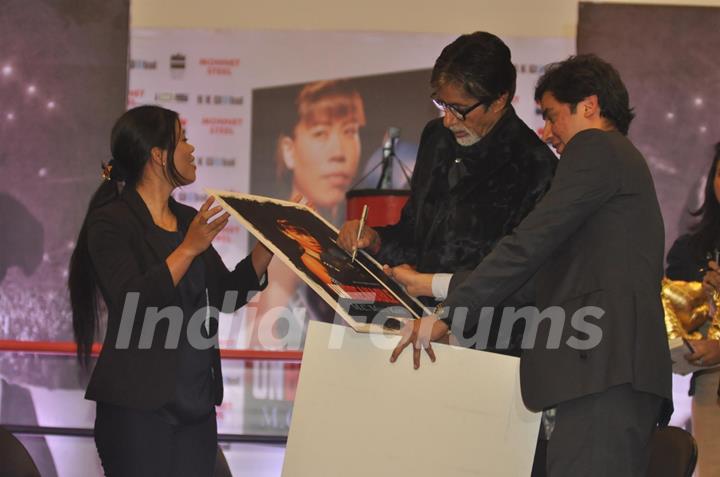 Amitabh Bachchan at Launch of the biography of boxer Mary Kom